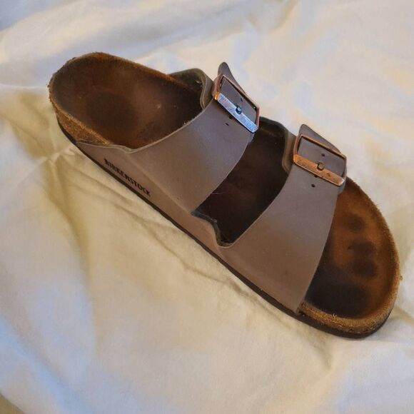 Amputee. Birkenstock Taupe/Brown Sandal Size 9. Left shoe only. - Picture 2 of 7